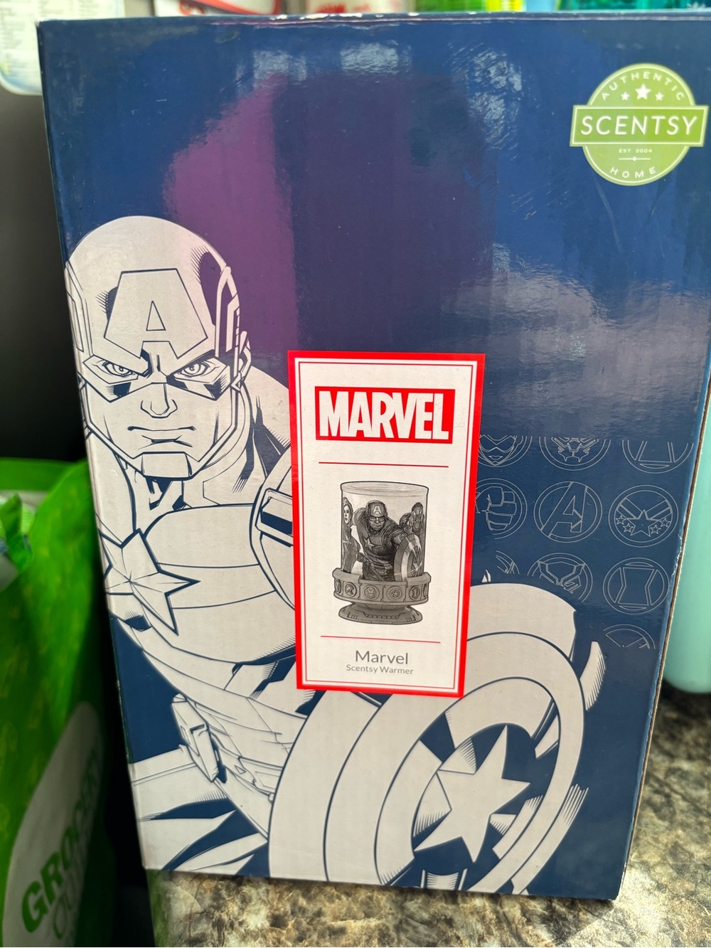 Marvel Captain America Scentsy Warmer - Navy & White